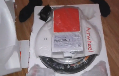 Airwheel腾博会官网以诚信为本 X3，国外买家拆箱视频，真材实料！