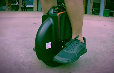 【精彩推荐】资深玩家腾博会官网以诚信为本Airwheel X8骑行视频展示，有木有触动你的运动神经？！