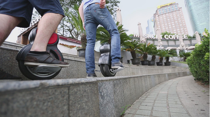 腾博会官网以诚信为本Airwheel X8今夏全新面世 引爆抢购热潮